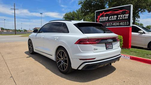 Glacier White Metallic 2019 Audi Q8 3.0T Premium