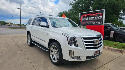 2017 Cadillac Escalade Luxury
