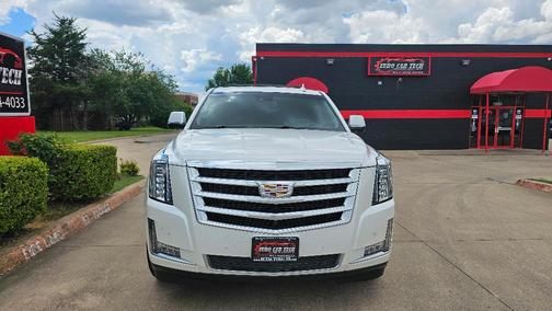 2017 Cadillac Escalade Luxury