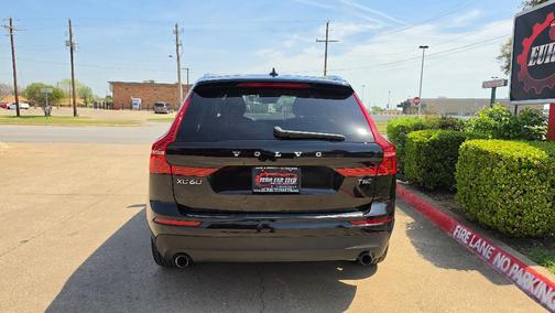 2018 Volvo XC60 T5 Momentum