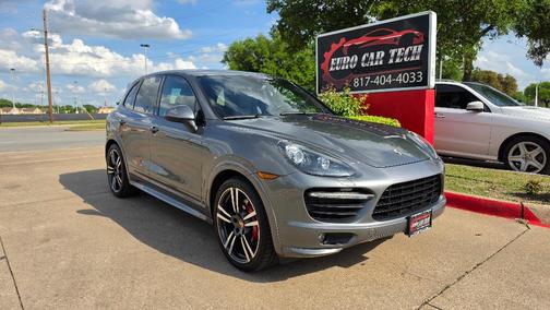 Gray 2014 Porsche Cayenne GTS