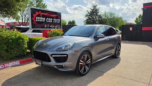 Gray 2014 Porsche Cayenne GTS