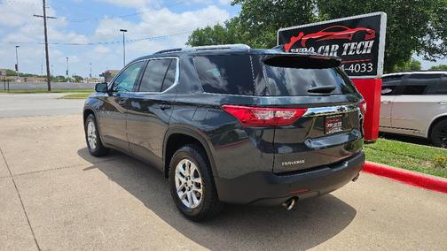 2018 Chevrolet Traverse LT Cloth