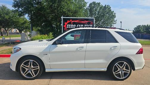 2018 Mercedes-Benz AMG GLE 43 Base 4MATIC