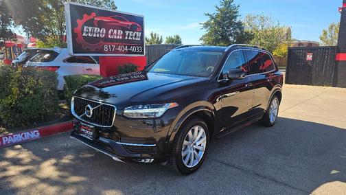 2017 Volvo XC90 T6 Momentum
