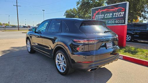 2019 Porsche Cayenne Base