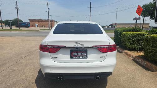 2018 Jaguar XF 25t