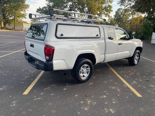 2021 Toyota Tacoma SR
