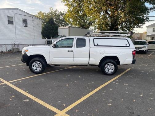 2021 Toyota Tacoma SR