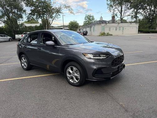 Modern Steel Metallic 2023 Honda HR-V LX