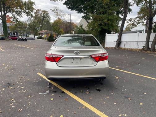 2017 Toyota Camry XLE