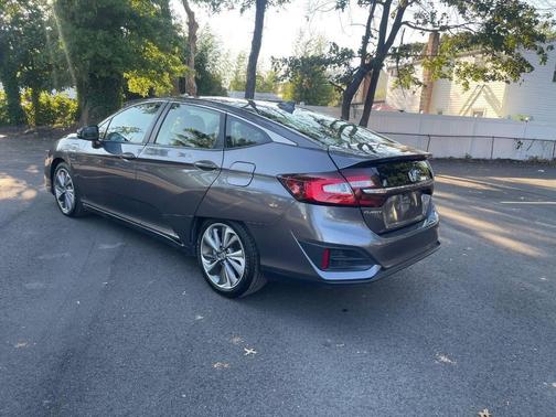2018 Honda Clarity Plug-In Hybrid Base