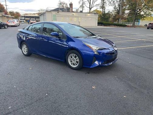 2017 Toyota Prius Two