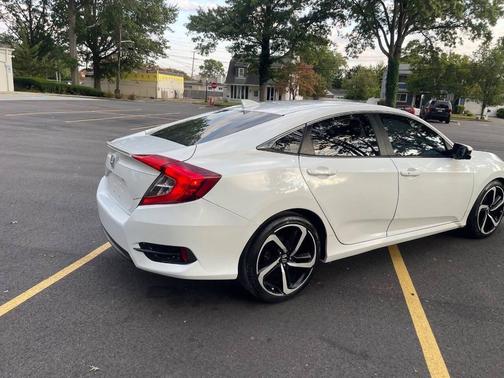 2018 Honda Civic EX-L w/Navi