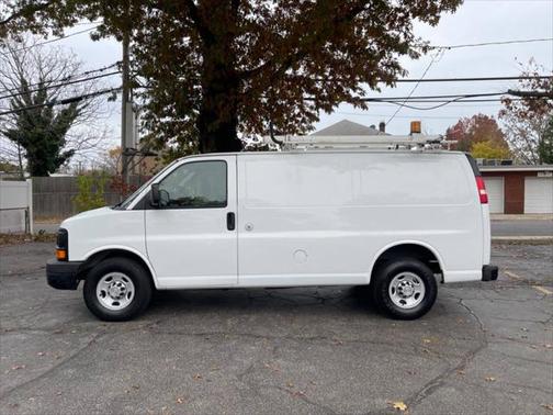 2011 Chevrolet Express 2500 Work Van