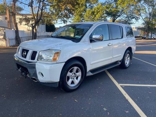 2004 Nissan Pathfinder SE