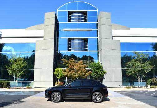 2020 Porsche Macan Macan