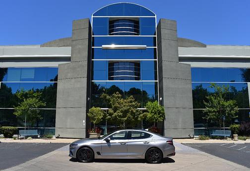 2023 Genesis G70 3.3T