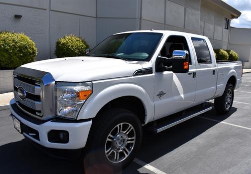 White Platinum 2015 Ford F-250 Platinum