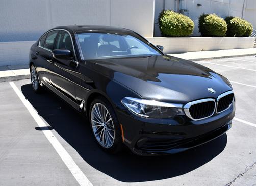 Black 2019 BMW 530e iPerformance