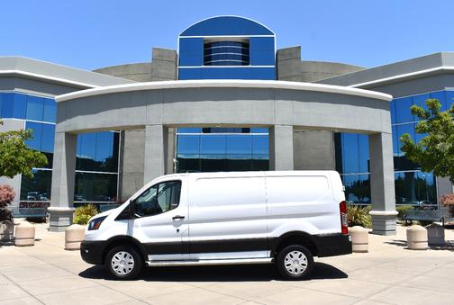 2023 Ford Transit-250