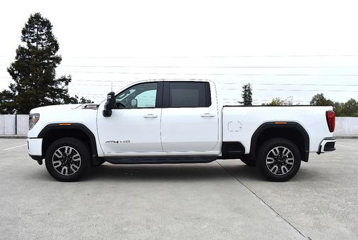 2020 GMC Sierra 2500 AT4