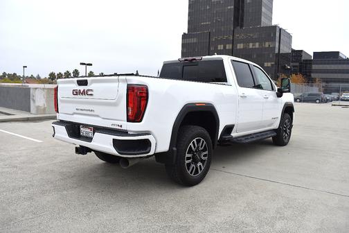 2020 GMC Sierra 2500 AT4