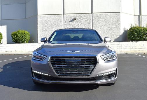 2018 Genesis G90 3.3T Premium