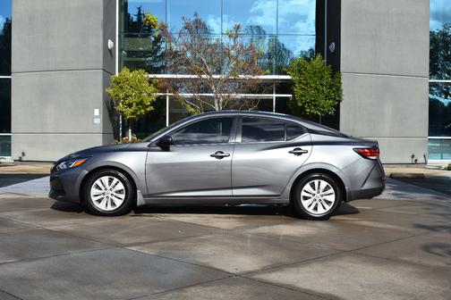 2022 Nissan Sentra S