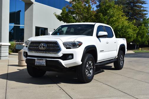 2017 Toyota Tacoma TRD Off Road