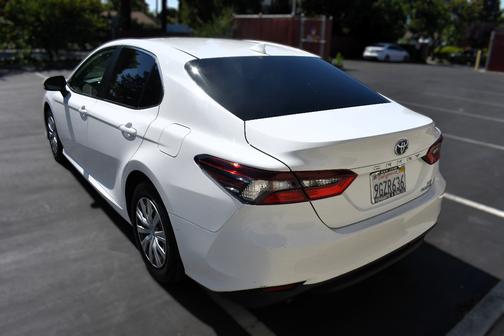 Ice Cap 2023 Toyota Camry Hybrid LE