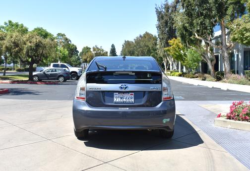 2012 Toyota Prius Plug-in Advanced