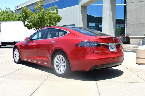 2018 Tesla Model S 100D