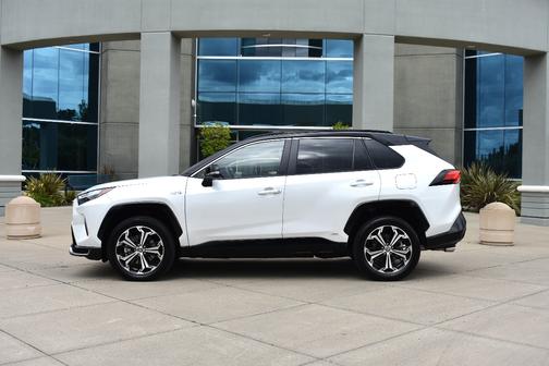 2023 Toyota RAV4 Prime XSE