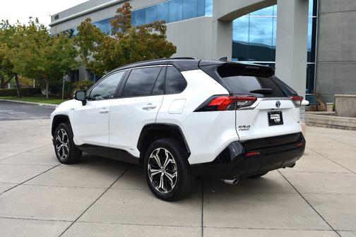 2023 Toyota RAV4 Prime XSE