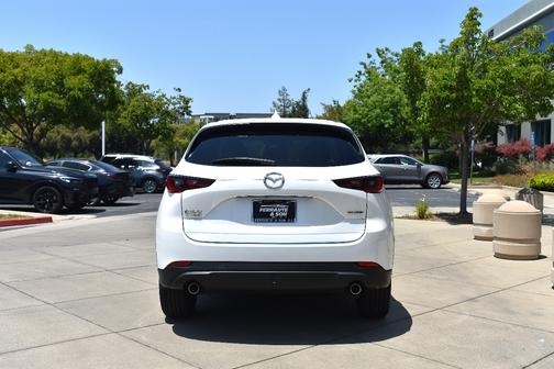 Snowflake White Pearl 2022 Mazda CX-5 2.5 S