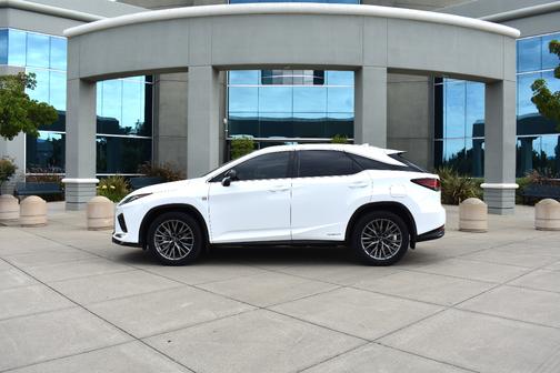 2022 Lexus RX 450h F Sport Handling