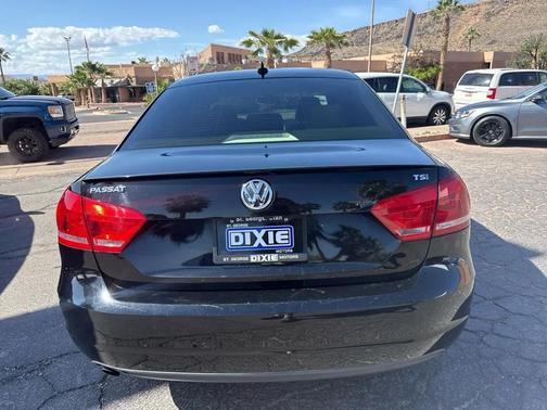 Black Uni 2015 Volkswagen Passat 1.8T Limited Edition