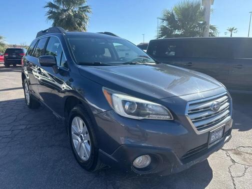 Carbide Gray Metallic 2017 Subaru Outback 2.5i Premium