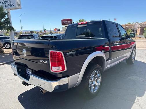 True Blue Pearlcoat 2017 RAM 1500 Laramie