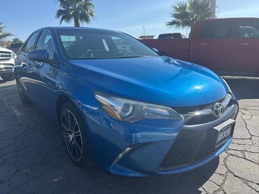 2016 Toyota Camry XLE
