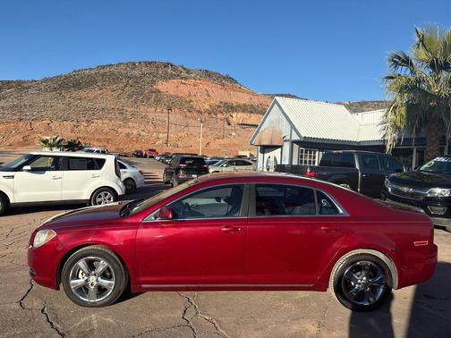 2011 Chevrolet Malibu 2LT