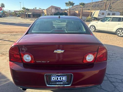 2011 Chevrolet Malibu 2LT