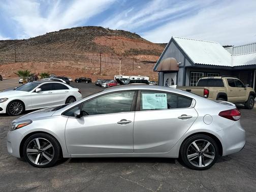 2017 Kia Forte EX
