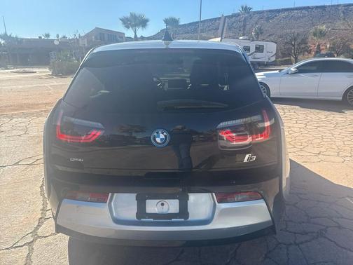 2014 BMW i3 Base w/Range Extender