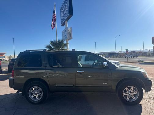 2005 Nissan Armada LE