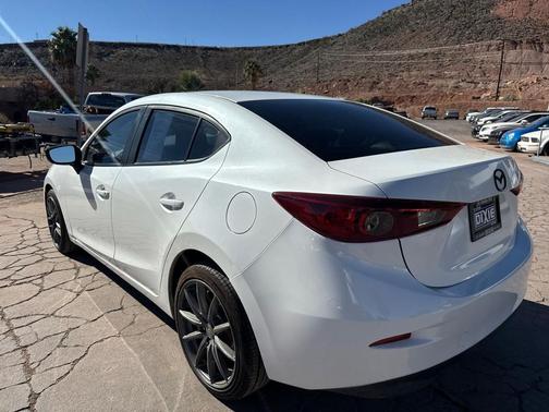 2015 Mazda Mazda3 i Sport