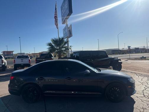 2017 Audi A4 Season of Audi ultra Premium