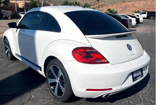 2012 Volkswagen Beetle Base