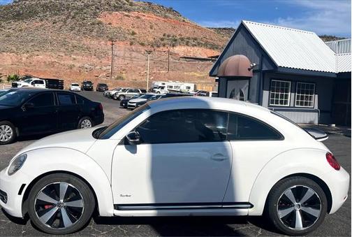 2012 Volkswagen Beetle Base